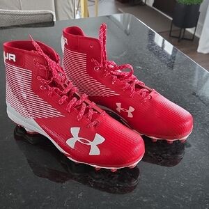Under Armour Hammer Football Red and White Athletic Footabll Cleats